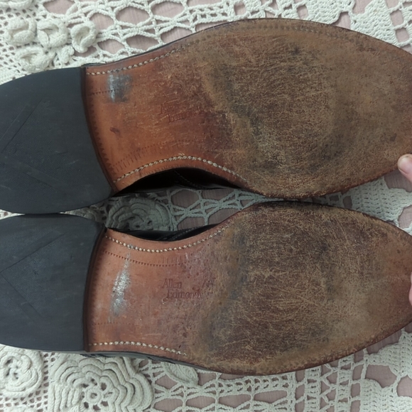 VTG Allen Edmonds Men's Leather Saddleback Shoes 12 with cedar shoe horns - Picture 3 of 9